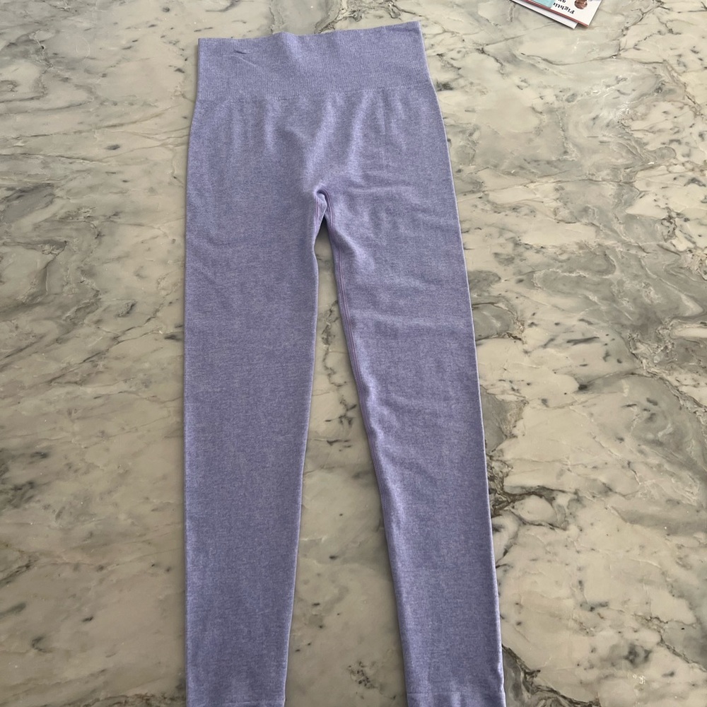 Lavender Athletic Leggings. Size Small.
